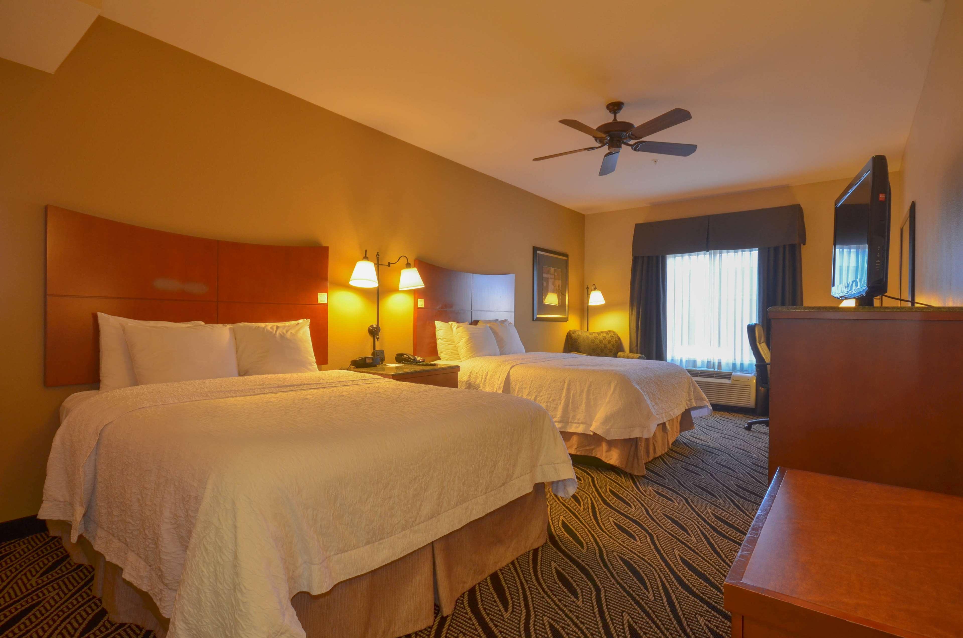 Hampton Inn Bryant Eksteriør bilde
